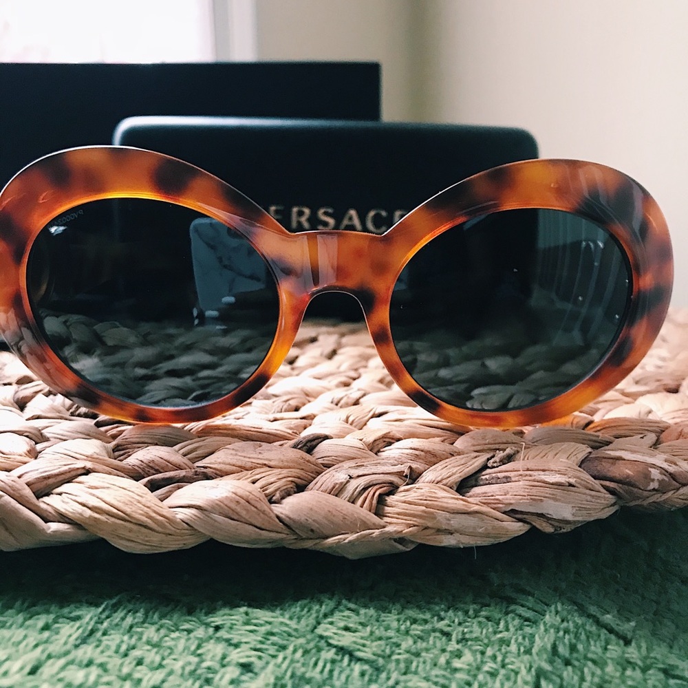 Versace Sunglasses - Picture 2 of 5